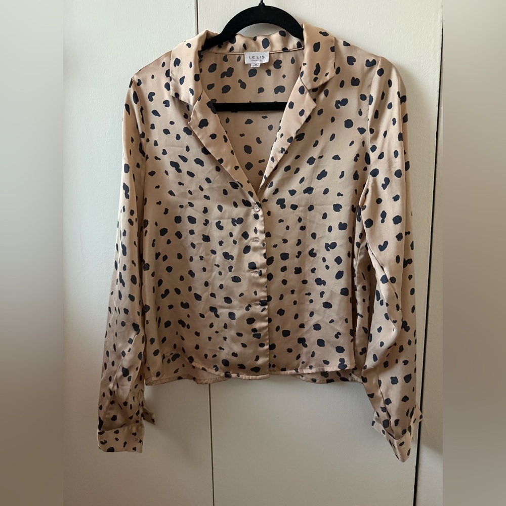 Le Lis Beige and Black Patterned Blouse